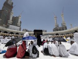 Ini Dia Fotografer Perempuan Pertama di Masjidil Haram Sepanjang Sejarah