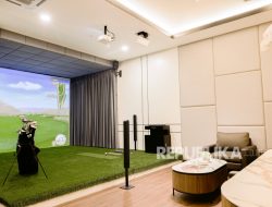 Golf Simulator Pertama Dibuka di Bandung
