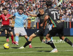 Jay Idzes dan Kawan-Kawan Buru Kemenangan Saat Venezia Ladeni Bologna