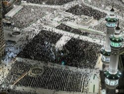 Ramadhan 2025, 122 Juta Umat Islam Beribadah di Masjidil Haram dan Masjid Nabawi