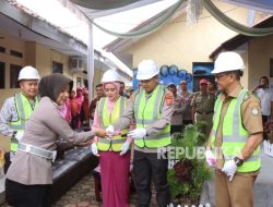Kapolres Indramayu Letakkan Batu Pertama Renovasi TK Kemala Bhayangkari 31