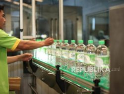 Gerak Laju UMKM Kaum Sarungan, Santri Berdikari Berdayakan Ekonomi Negeri