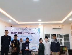 Qur’an Learning Center Yogyakarta Beri Pelatihan Quran Isyarat untuk Teman Tuli