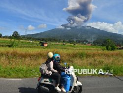 Erupsi Gunung Marapi Lontarkan Abu Vulkanik Setinggi 1.000 Meter