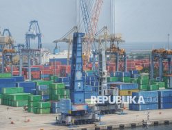 Investor Global Rame-Rame Buang Obligasi AS, Tanda Kepercayaan Rontok?