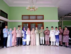 Hari Raya Kedua Idul Fitri, Bupati Bengkalis Hadiri Open House Forkopimda Riau