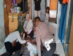 Bayi Malang Ditemukan Warga di Atas Genting, Begini Kondisinya