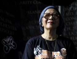 Potlot Berduka: Pemandian Jenazah Bunda Iffet Selesai, Pemakaman Dilakukan Siang Ini