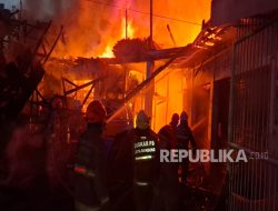 Kebakaran Menimpa Sebuah Rumah di Daerah Dago Elos Bandung