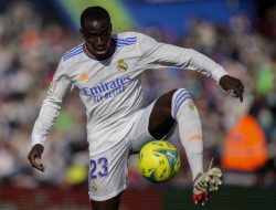 Mendy dan Alaba Cedera, Pertahanan Madrid Goyah Sampai Akhir Musim