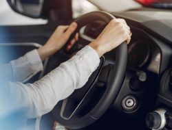 Kiat Berkendara Nyaman di Jalan Beton