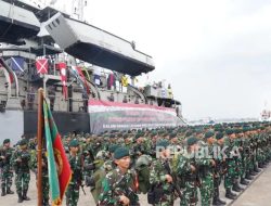 Ratusan Prajurit Yonif 644/Walet Sakti Diberangkatkan Jaga Perbatasan Papua Nugini