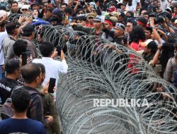 Demo Tolak Tambang Pasir di Mamuju Diwarnai Kericuhan