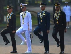 Lulusan Terbaik Mestinya Menjadi Komandan Lembaga Pendidikan Militer