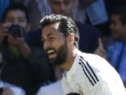 Alvaro Arbeloa Gantikan Raul Gonzalez Tangani Real Madrid Castilla