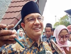 Anies Hadiri Halal Bihalal Bersama Relawan Pilpres 2024 di Kediri