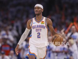 Pemain Terbaik NBA 2025 Luncurkan Sepatu Signature Perdana