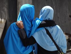 Keutamaan Menjaga Lisan dan Pertemanan