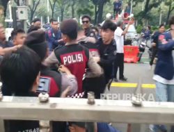 Puluhan Mahasiswa Ditahan Usai Demo di Balai Kota, Pramono Telepon Kapolda, Ini Permintaannya
