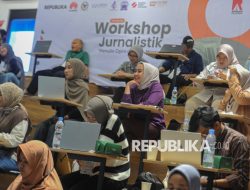 Puluhan Peserta Ikuti Workshop Jurnalistik Republika