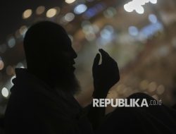 Bahagia dengan Bersyukur | Republika Online