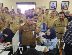 Luthfi Peringatkan tak Boleh Ada Praktik ‘Titipan’ dalam SPMB SMA/SMK di Jateng