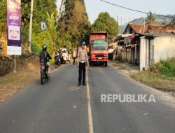 Motor vs Truk di Bandung Barat Tewaskan Mahasiswa Asal Jakarta