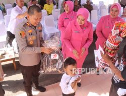 Sambut HUT Bhayangkara ke-79, Polres Indramayu Gelar Khitanan Massal Gratis