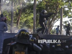Demo Tolak pembentukan Daerah Otonomi Baru di Malut Berakhir Ricuh