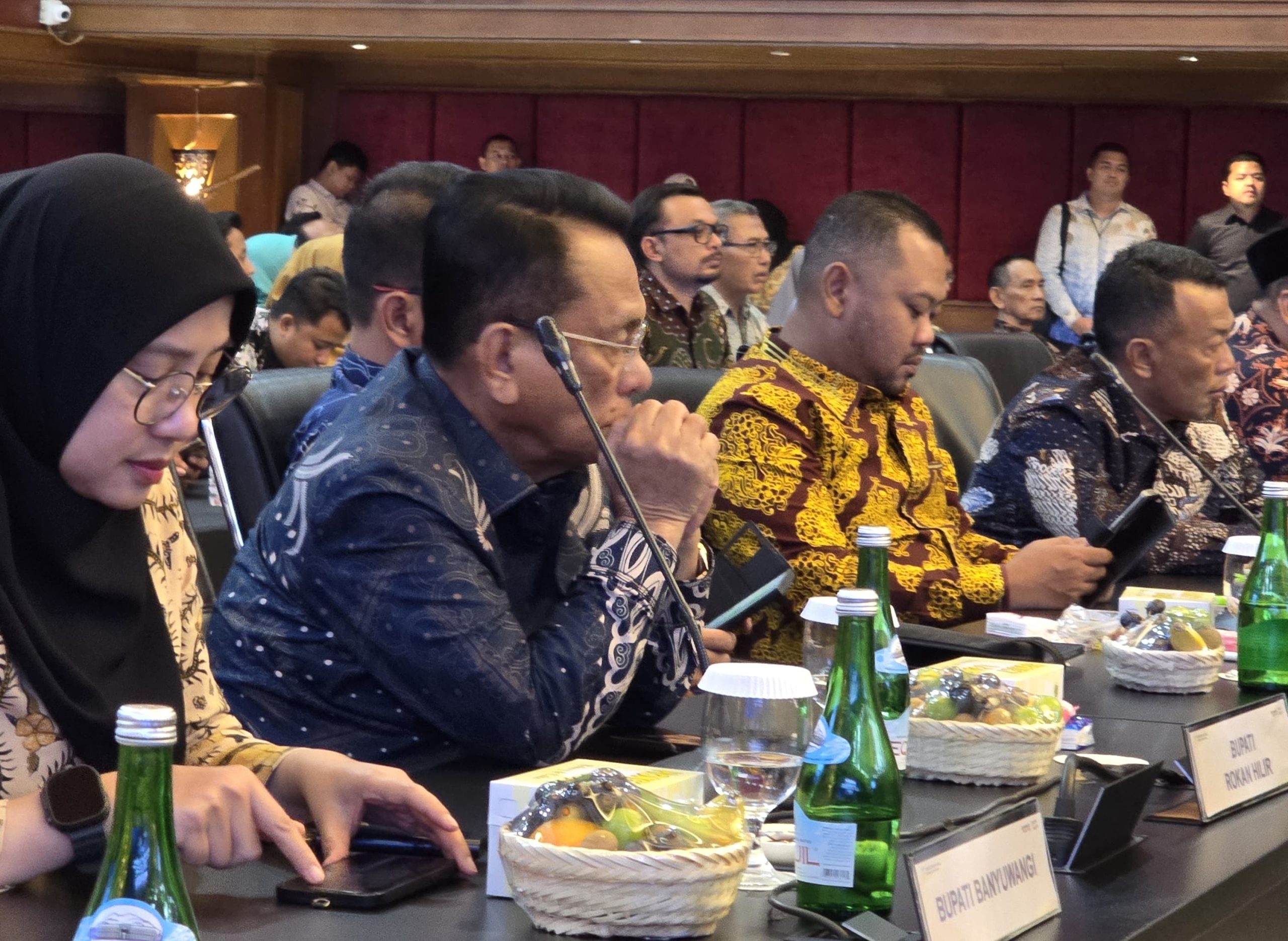 Hadiri Munas Asosiasi Daerah Penghasil Migas, Bupati Rohil Dorong Energi Terbarukan