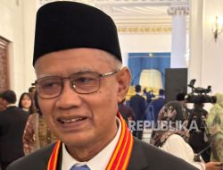 Terima Bintang Anugerah Utama dari Prabowo, Begini Komentar Prof Haedar Nashir