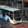 Tarif Transjakarta Bakal Naik, Warga tak Keberatan Asal Layanan Diperbaiki