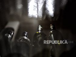 Polisi Gali Keterangan Pasutri Pedagang Miras yang Sebabkan 7 Warga Magelang Tewas