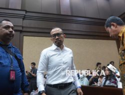 Jalani Sidang Perdana Korupsi BBM, Riva Siahaan Didakwa Rugikan Negara Rp285,98 T