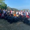 BPOLBF dan UPH Gelar Aksi Bersih Pantai di Labuan Bajo untuk Pariwisata Berkelanjutan