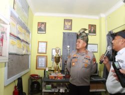 Kapolresta Barelang Perkuat Silaturahmi dengan Kunjungan ke Pos Satkamling