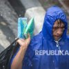 Waspadai Penyakit Musiman saat Penghujan, Jaga Imun Tubuh