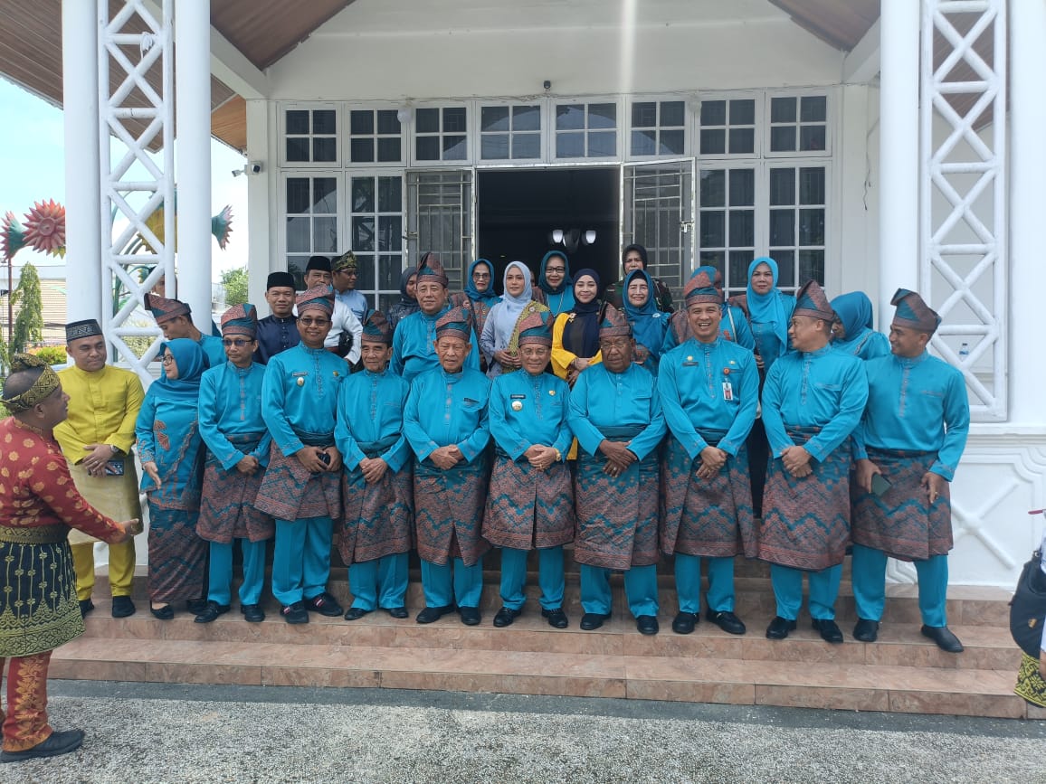 Saleh Djasit Tersentuh Lihat Rokan Hilir Kini, Dulu Seminggu Naik Sampan, Sekarang Delapan Jam Sudah Sampai