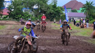Kejuaraan Grasstrack Motorcross Piala Danramil 01/Bengkalis Resmi Ditutup