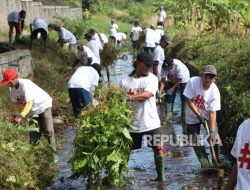 Hari Bersih-Bersih Sedunia, Sampoerna Perkuat Sinergi Masyarakat-Pemerintah untuk Aksi Lingkungan