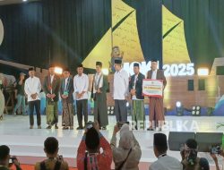 Doa Menag untuk ‘Malaikat-Malaikat Kecil’ di Al Khoziny: Mereka Meninggal dalam Keadaan Sholat