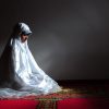 Sabar dan Shalat, Cara Meraih Pertolongan Allah