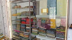 Merajut Warisan Melayu Riau dalam Sehelai Kain Berkelas Dunia